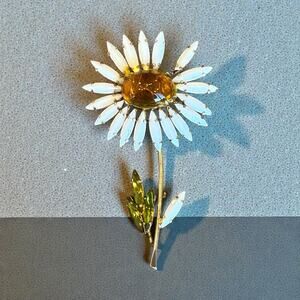 Signed Schreiner White Milk Glass Navette Flower Daisy Brooch Repair Read As Is